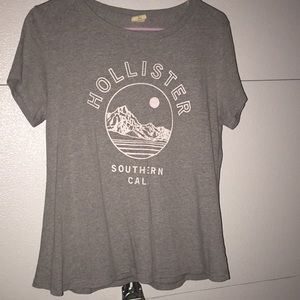 Hollister T-Shirt